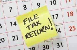 file tax return on a calendar