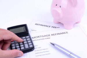 Using a calculator to determine consolidating debt with mortgage refi